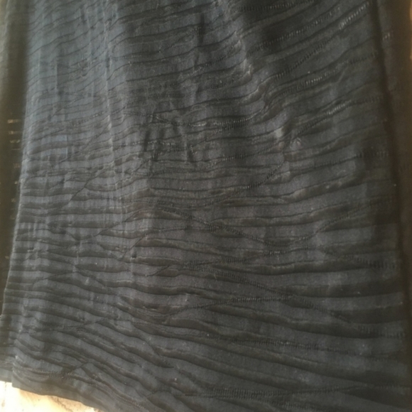 Semi sheer tee - Picture 5 of 5